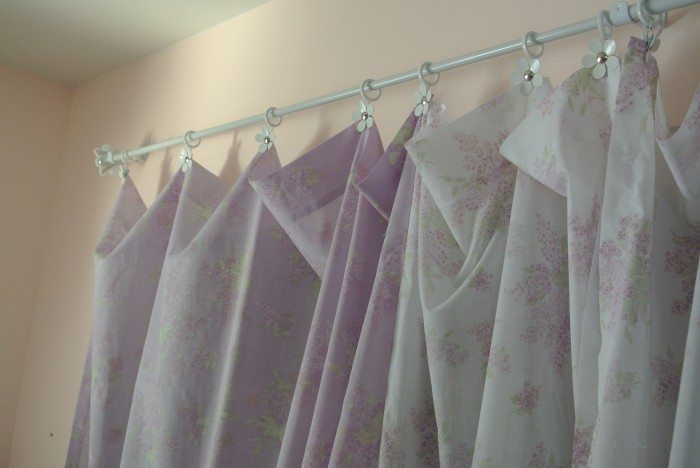 closet curtain 027