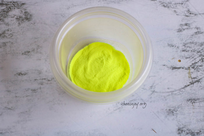 Glow in the Dark Bubbles tutorial