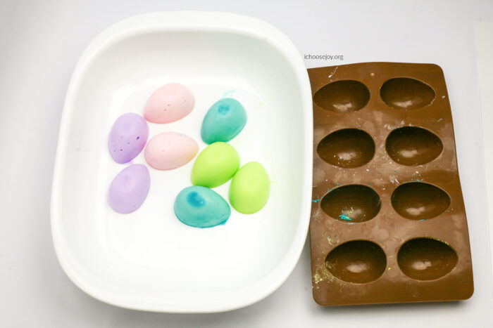 Frozen Fizzy Easter Eggs