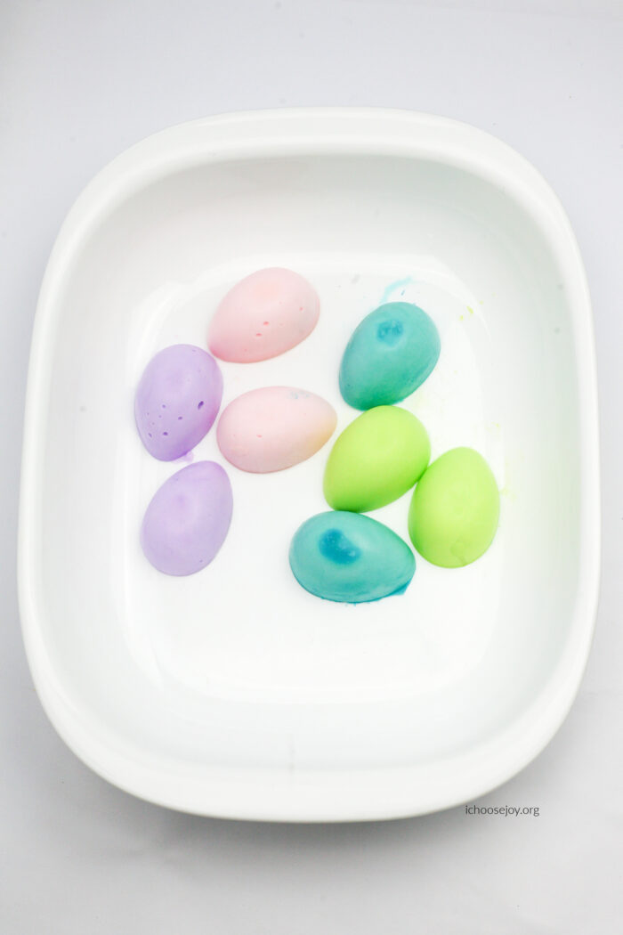 Frozen Fizzy Easter Eggs